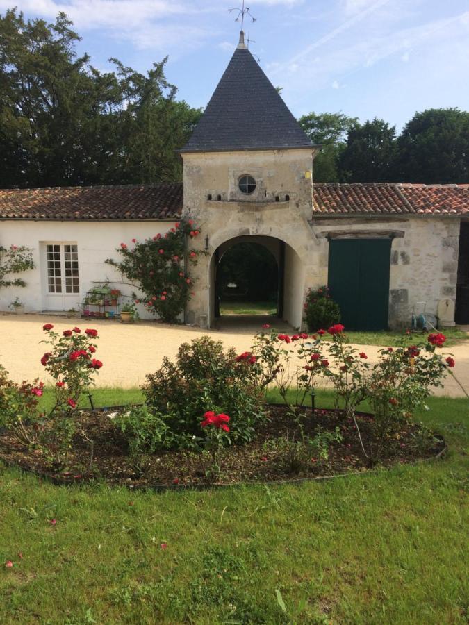 ChaniersLe Logis Du Plessis住宿加早餐旅馆 外观 照片
