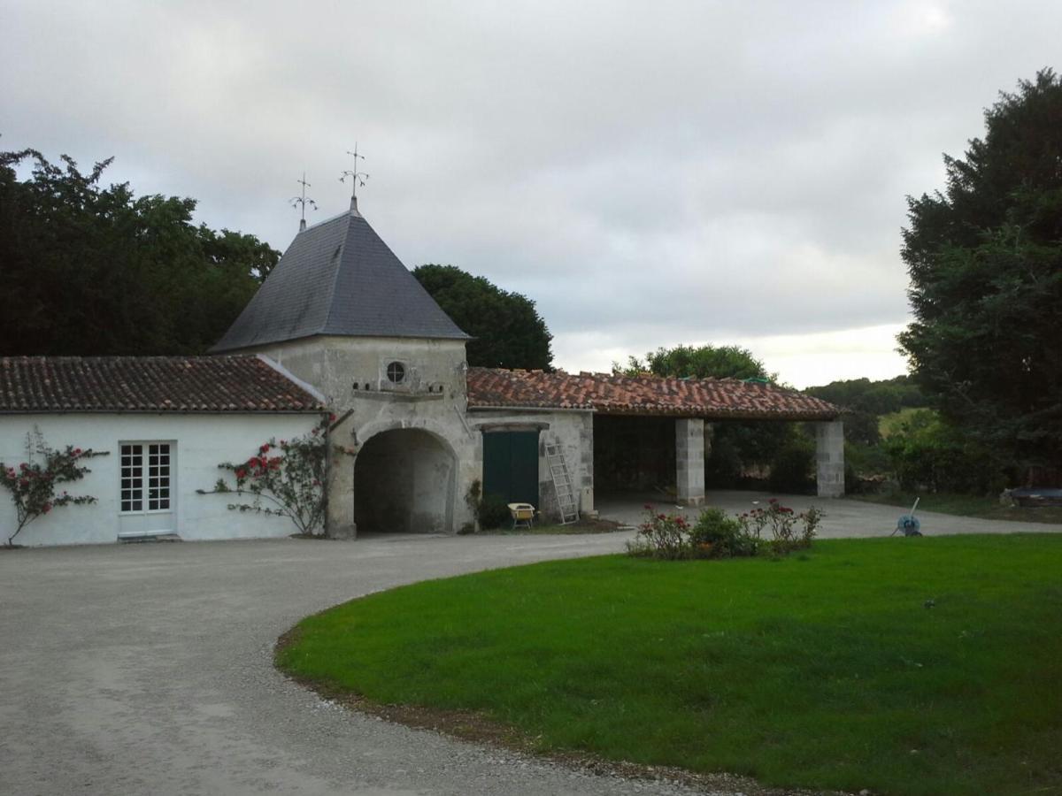 ChaniersLe Logis Du Plessis住宿加早餐旅馆 外观 照片
