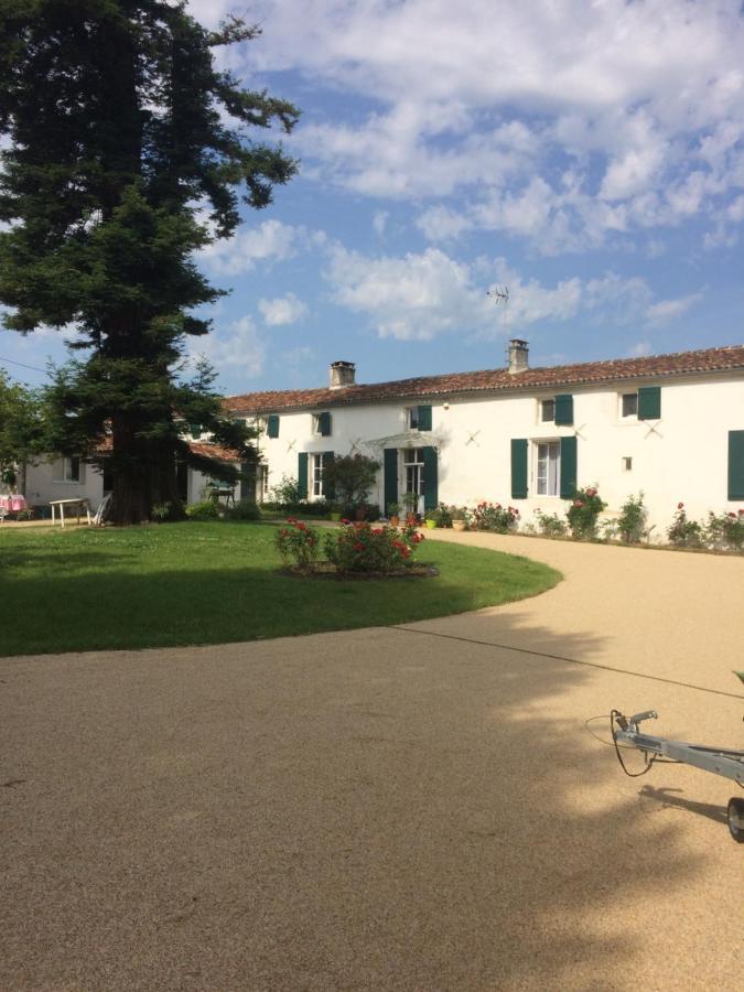ChaniersLe Logis Du Plessis住宿加早餐旅馆 外观 照片