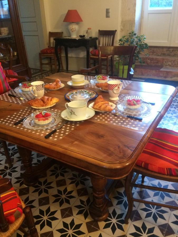 ChaniersLe Logis Du Plessis住宿加早餐旅馆 外观 照片